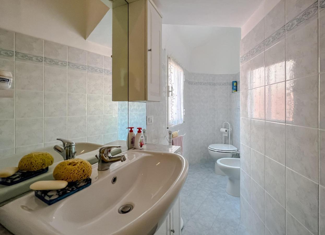 Splendido Appartamento Con Vista Mare Su Piazza Dante Varazze Exterior foto